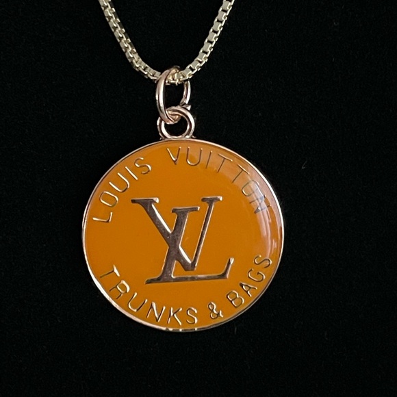 Louis Vuitton Signature Orange Tangerine Pendant on New Chain - Picture 4 of 4